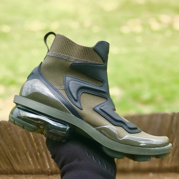 khaki green vapormax